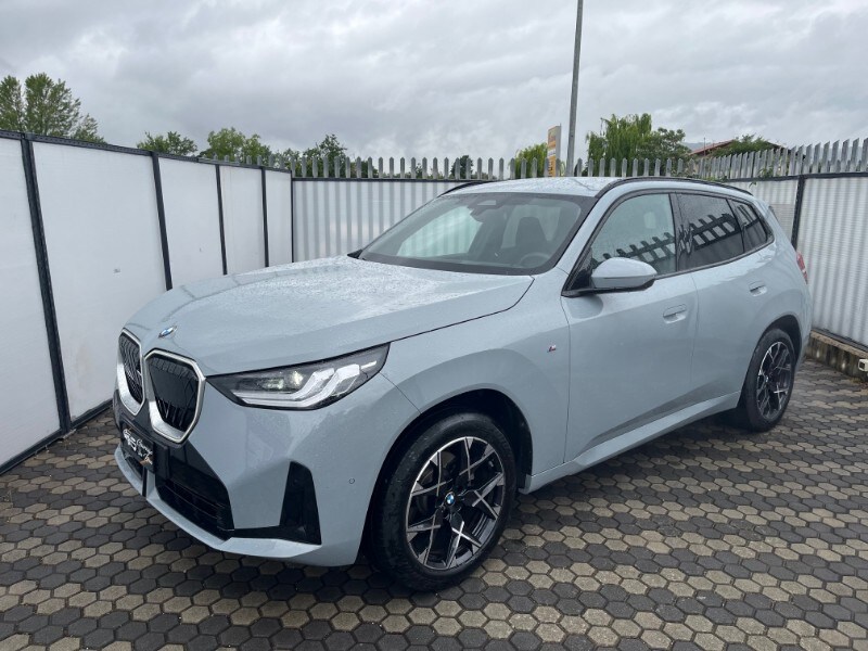 BMW X3            (G45)